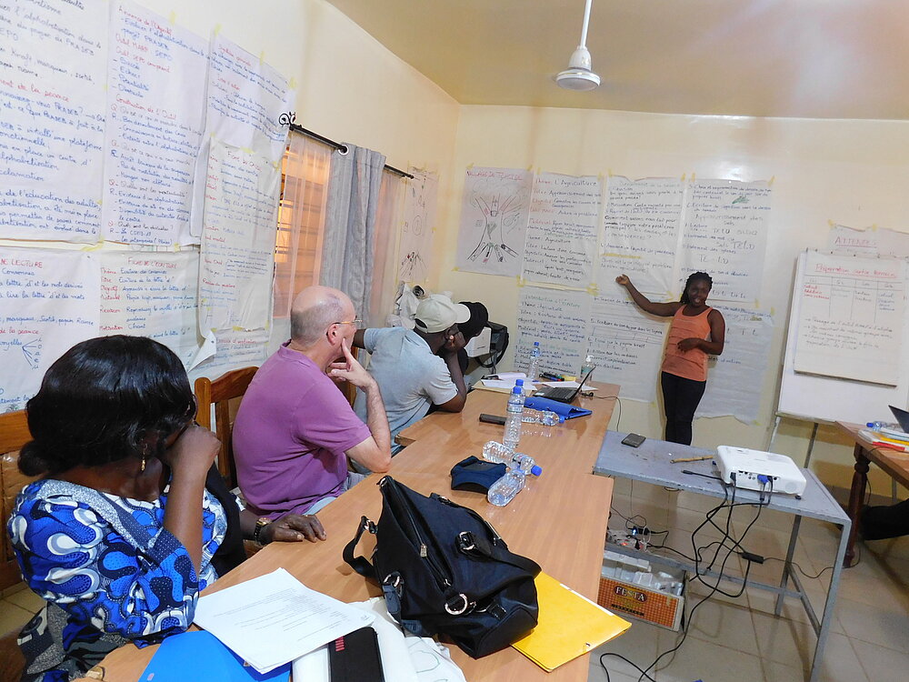 [Translate to Français:] 